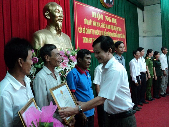 Trà Vinh Tạo chuyển biến mạnh mẽ từ nhận thức đến hành động trong học tập và làm theo gương Bác
